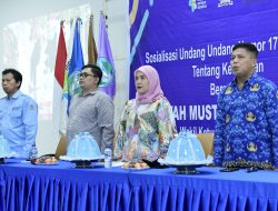 Sosialisasikan Undang-Undang Kesehatan di Poltekes Makassar, Ini Harapan Aliyah Mustika Ilham