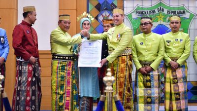HUT Ke-64 Pangkajene Kepulauan, Pj Gubernur Sulsel Serahkan Bantuan dan Resmikan Proyek Pembangunan