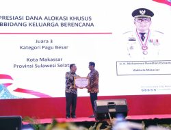 Realisasi Dana BOKB Tinggi, Makassar Terima Penghargaan dari BKKBN