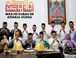 Danny Pomanto bersama Pj Gubernur Hadiri Acara Ngaji Bersama UAS di Masjid Kubah 99
