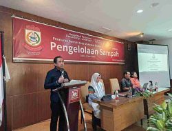 Legislator DPRD Kota Makassar Mesakh Gelar Sosialisasi Perda Pengelolaan Sampah, Dorong Kesadaran Masyarakat