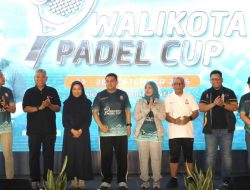 Wali Kota Makassar Resmikan Turnamen Padel 2025, Dispora Ajak Warga Hidup Sehat dan Aktif