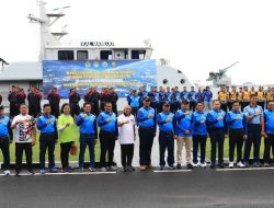 Kadispora Wakili Wali Kota Makassar Hadiri Pembukaan Makassar Navy Open Water Sport Competition 2025