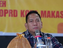 ISMAIL DORONG PILAH SAMPAH DARI RUMAH JADI KEBIASAAN WARGA MAKASSAR
